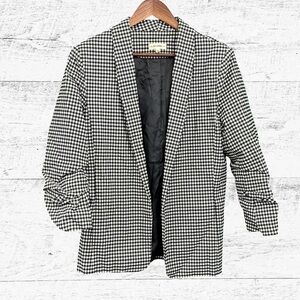 Eesome Black and White Checkered Blazer